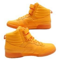 New Woman Fila Hi-Tops; 5F01774-801, Orange, Sz.10